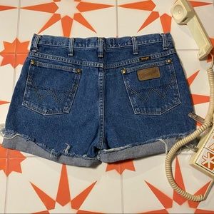 Wrangler Cowboy Collection Denim Cutoffs